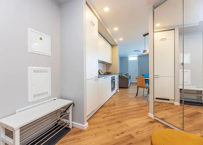 Smelis Ir Jura Apartamentai, Elija Appartamento